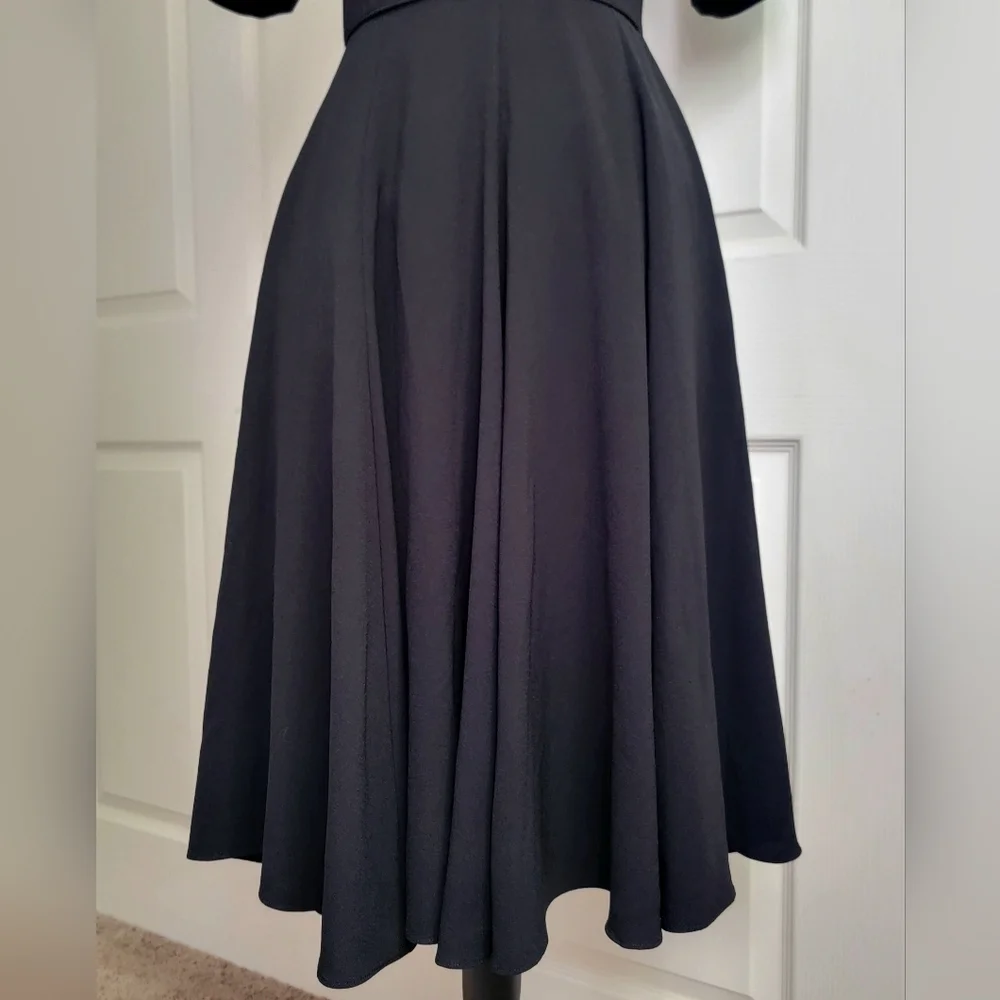 Gal Meets Glam Edith City‎ Crepe Fit & Flare Classic Black Midi Dress Size 6